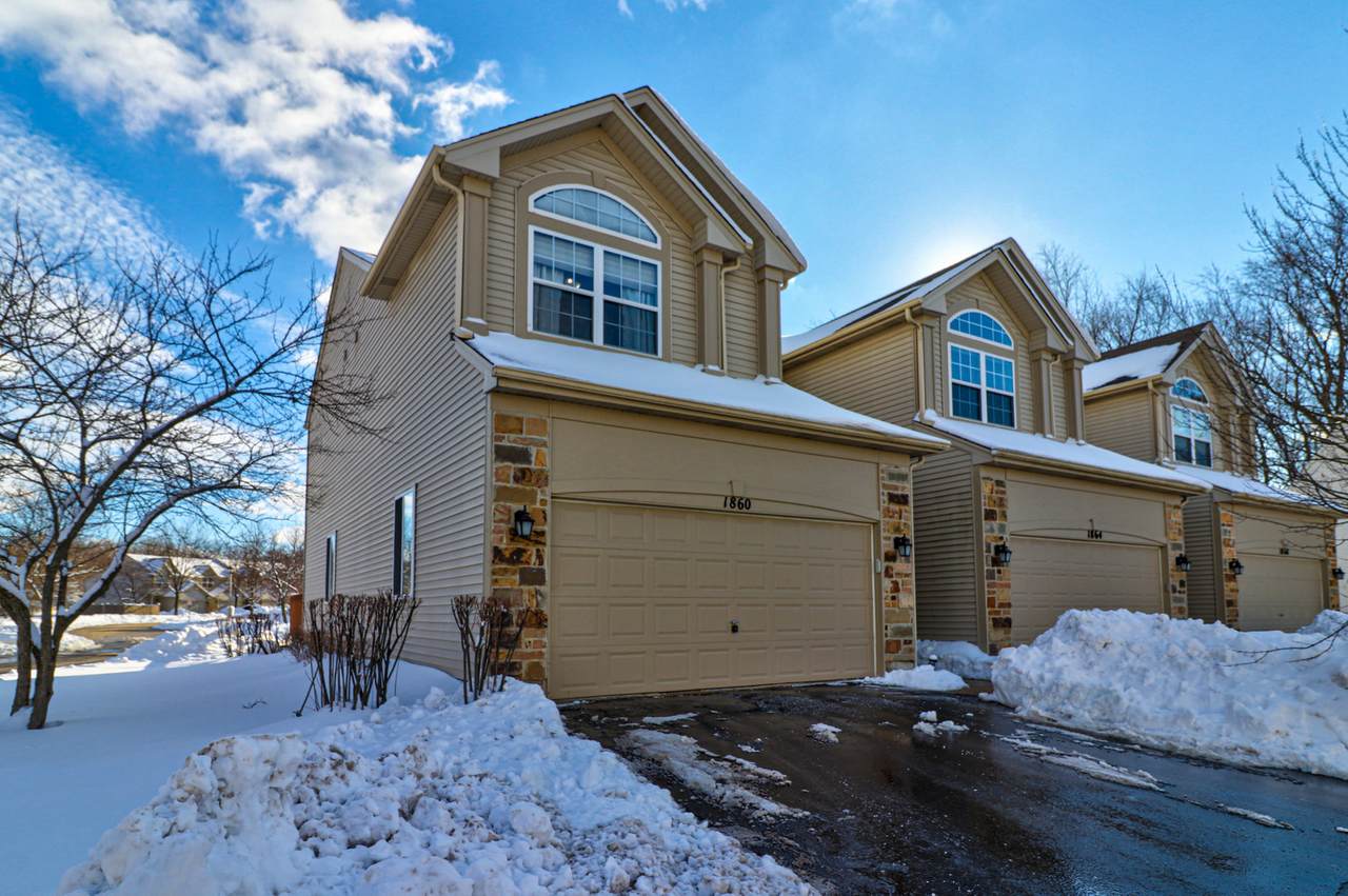 1860 Maplewood Court - Photo 1
