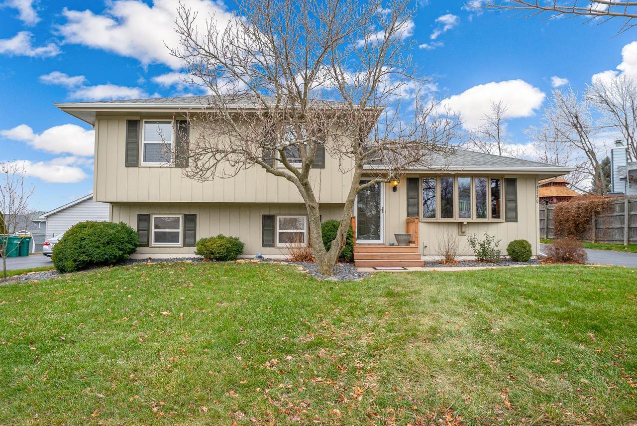 3720 Juniper Avenue - Photo 1
