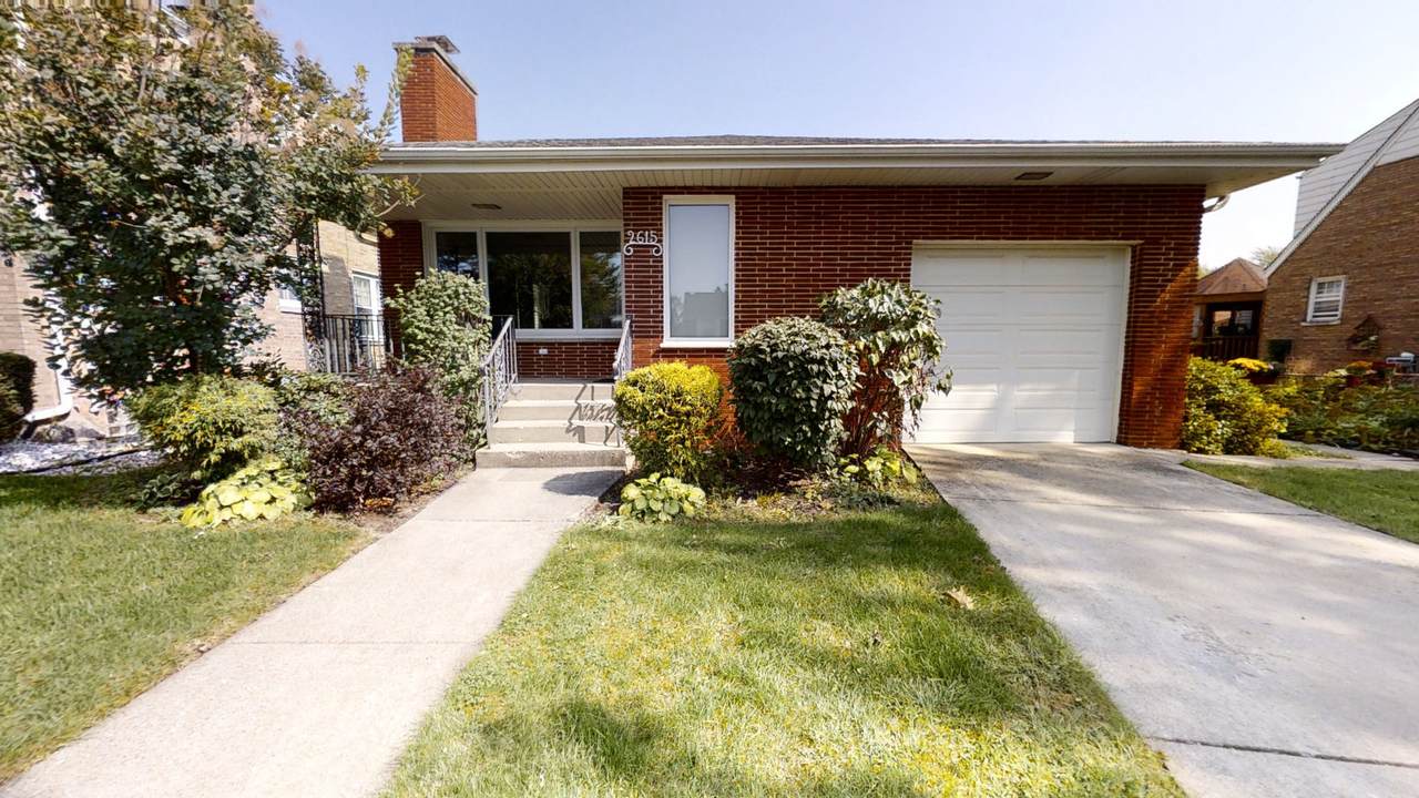 2615 Clarke Street - Photo 1