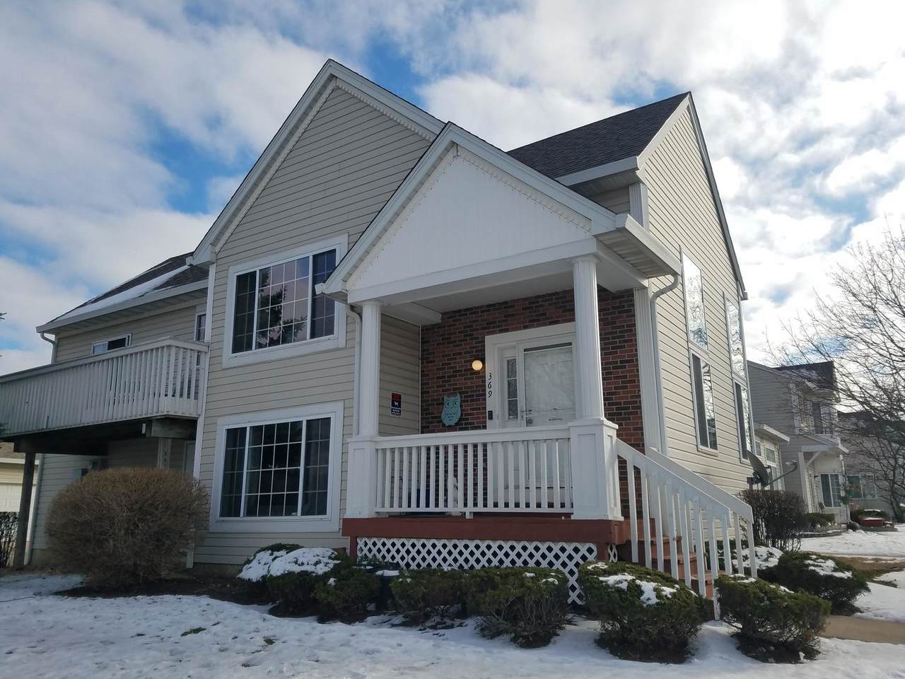 369 Magnolia Court - Photo 1