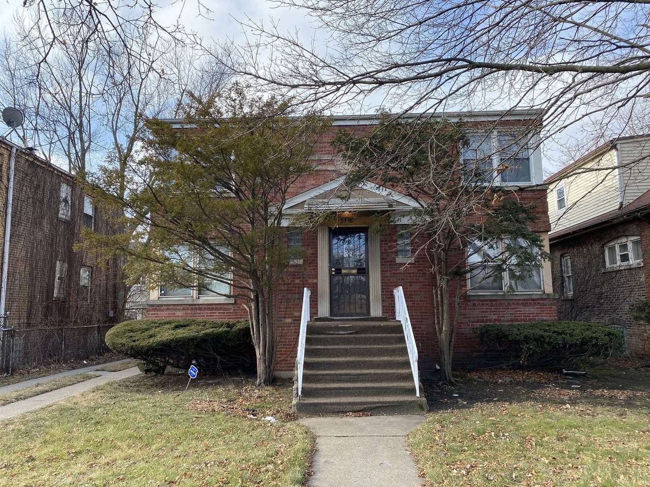 8718 Dauphin Avenue - Photo 1
