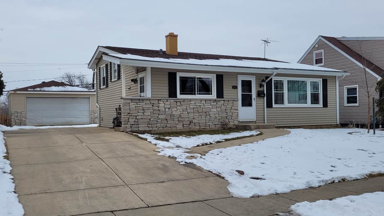 664 Saint Marys Parkway - Photo 1