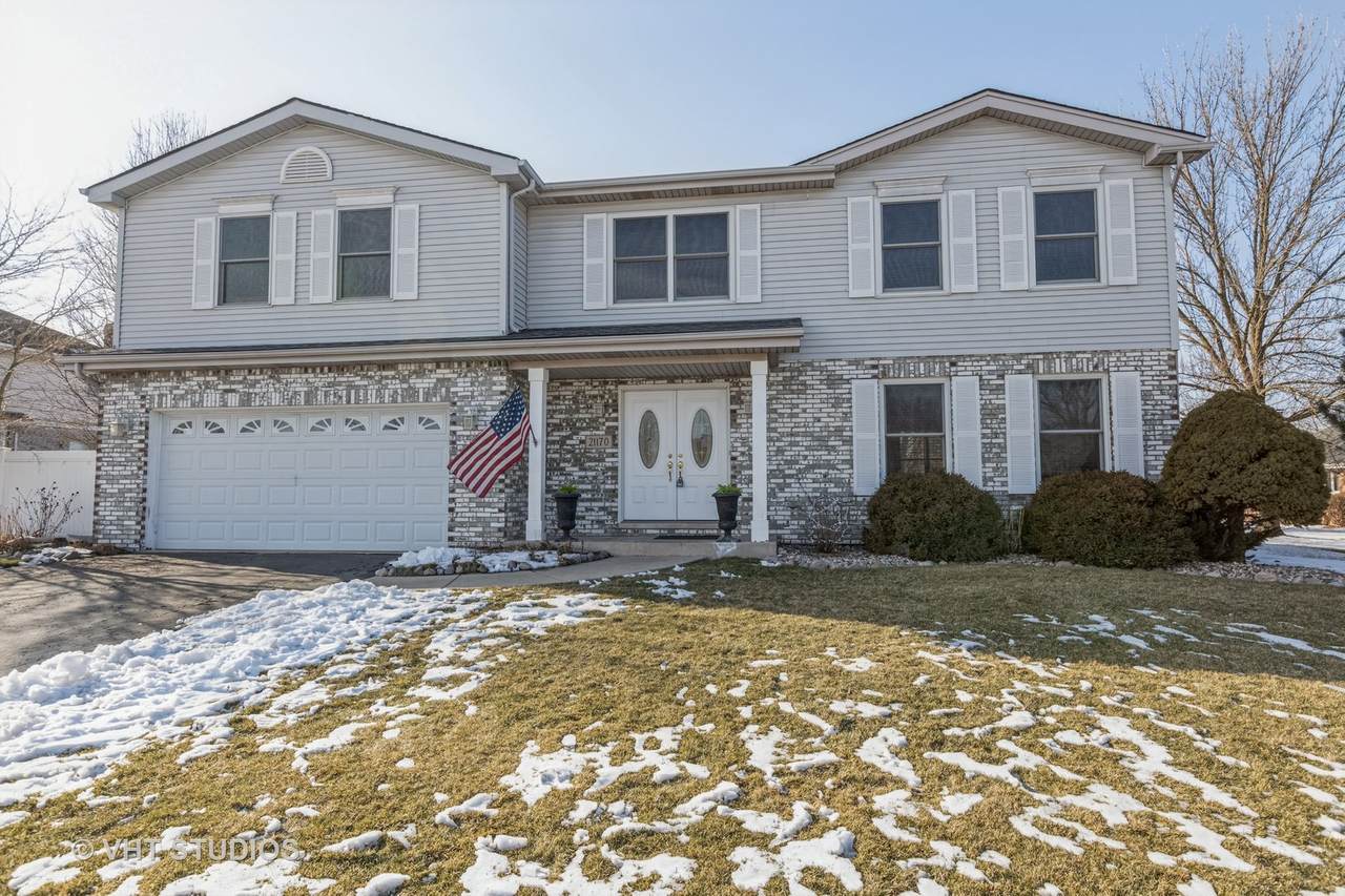 21170 Deerpath Road - Photo 1
