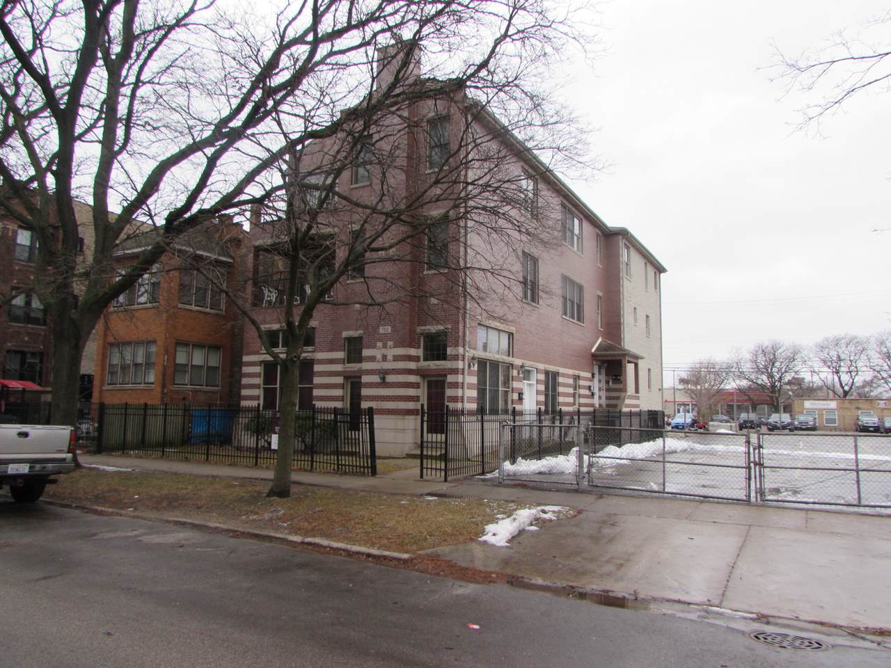 7322 Claremont Avenue - Photo 1