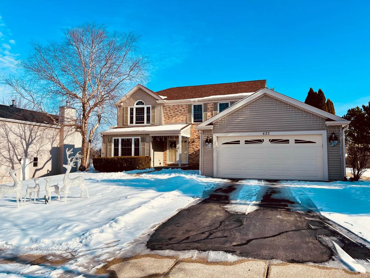625 Chatham Circle - Photo 1