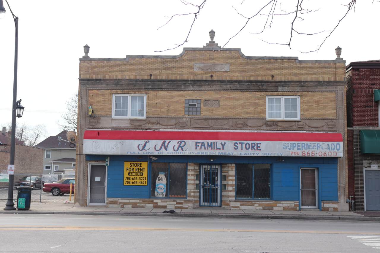 1010 5th Avenue - Photo 1