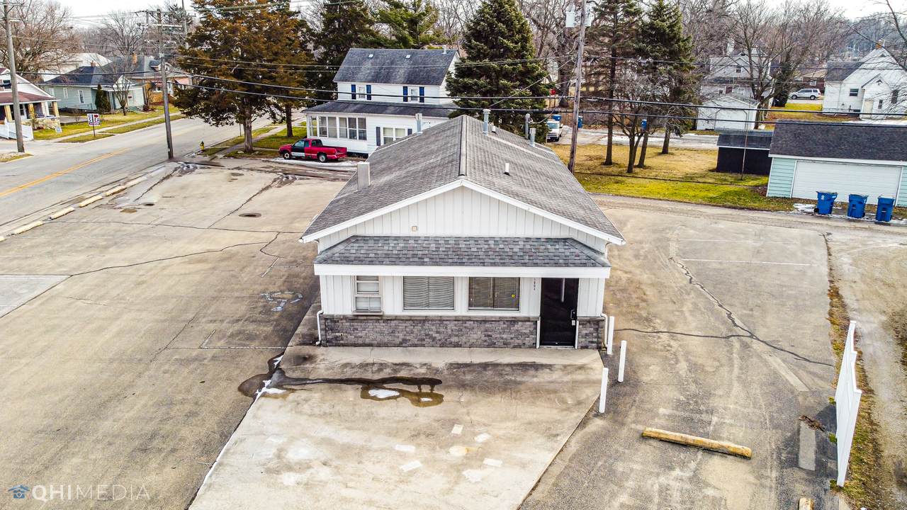 1004 Station Street - Photo 1