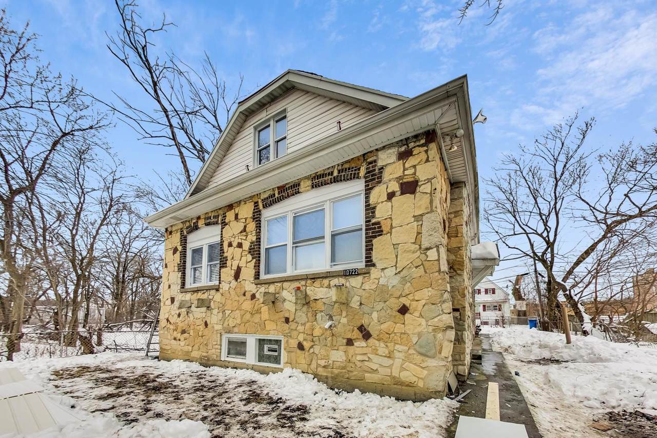 10722 Loomis Street - Photo 1
