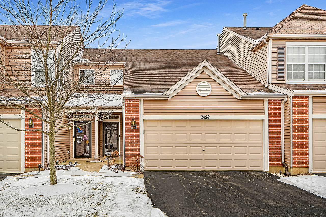 2428 Rocky Hill Circle - Photo 1
