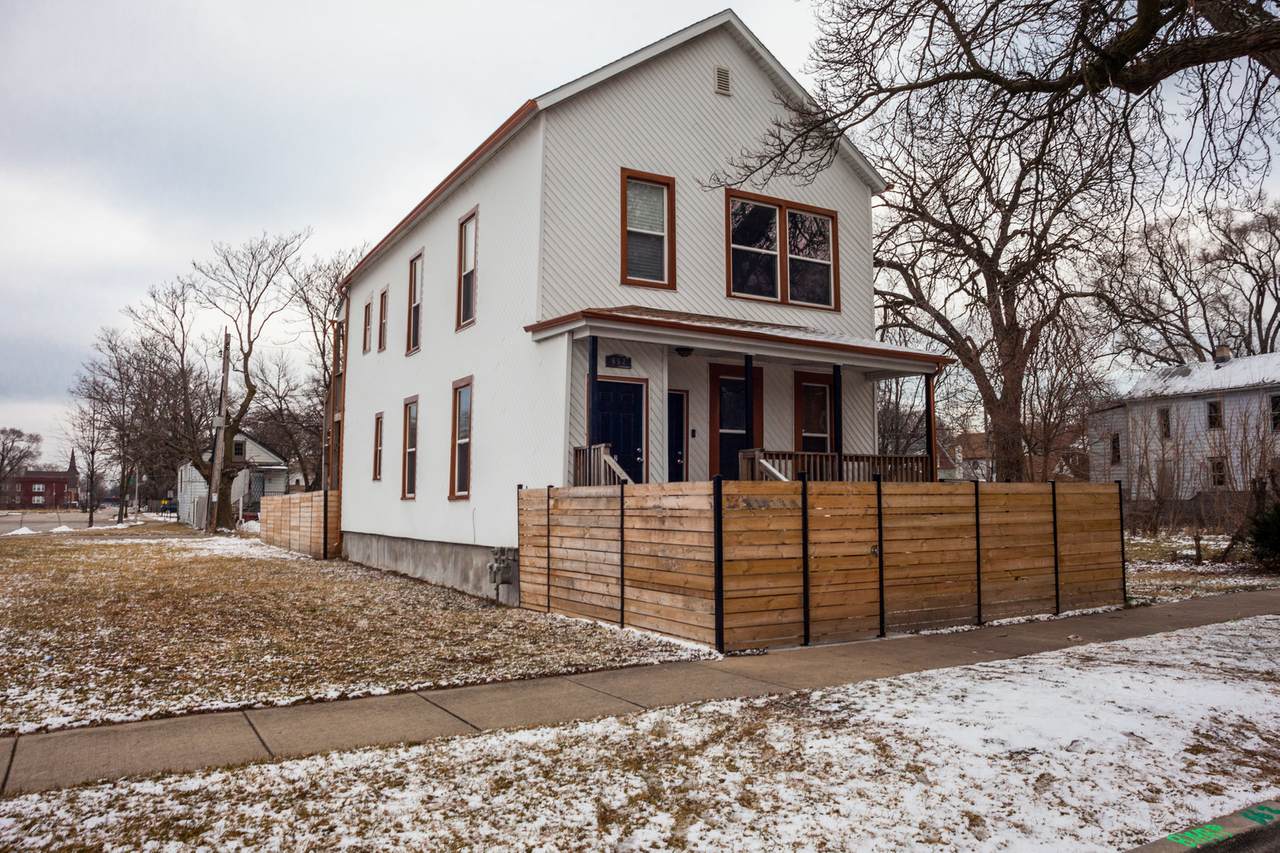 662 62nd Street - Photo 1