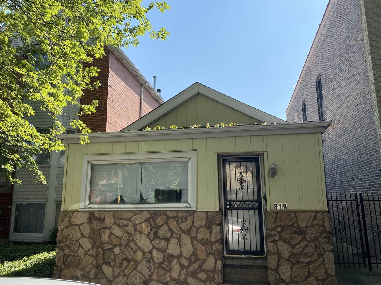 819 Miller Street - Photo 1