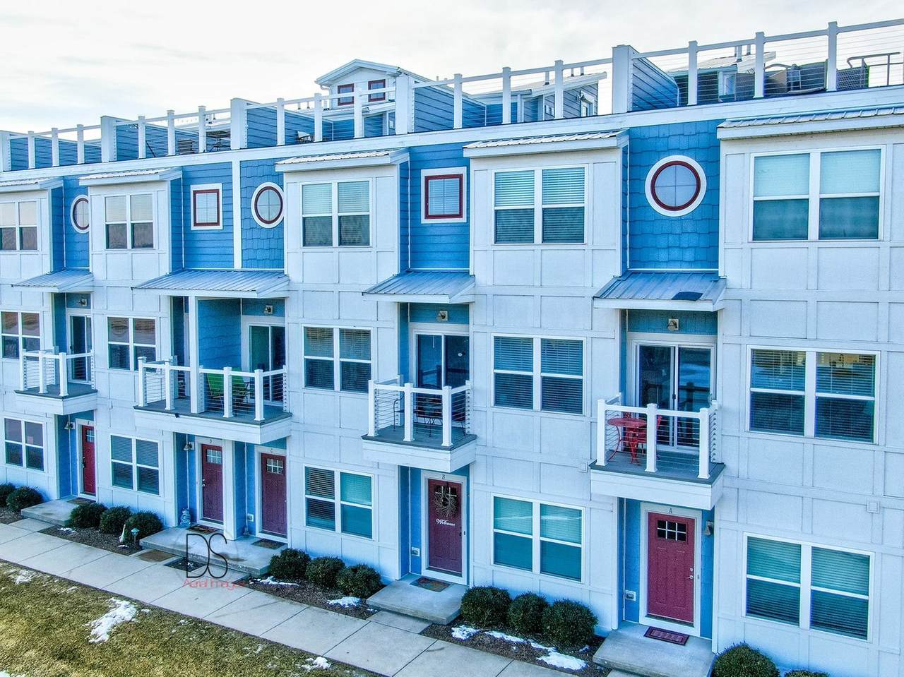 41 Waterside Way #B - Photo 1