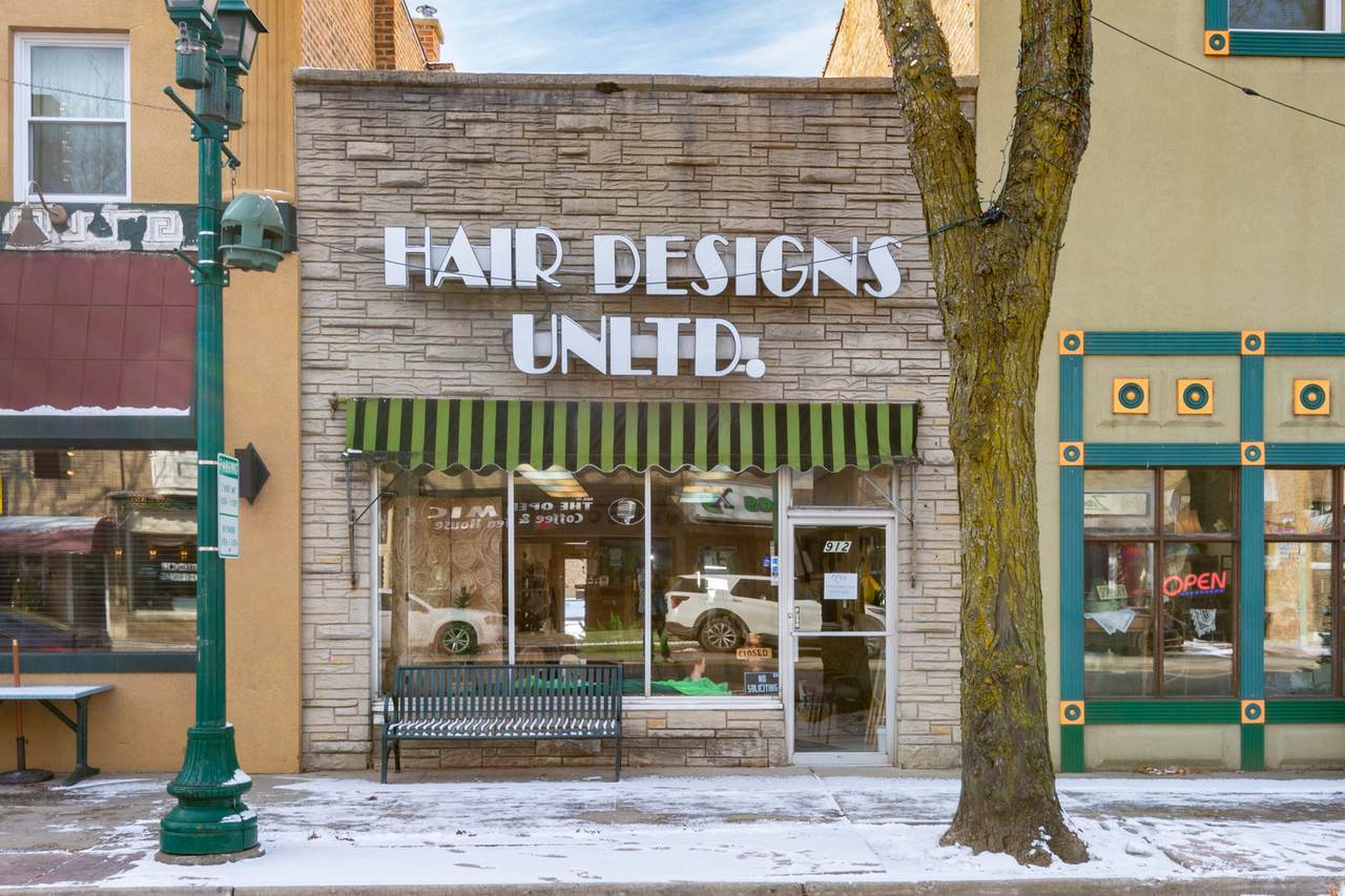 912 Main Street - Photo 1