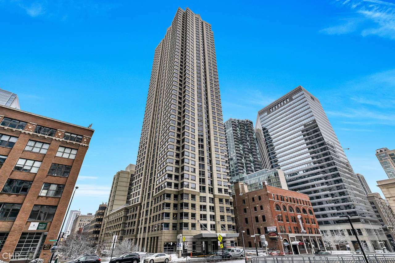440 Wabash Avenue - Photo 1