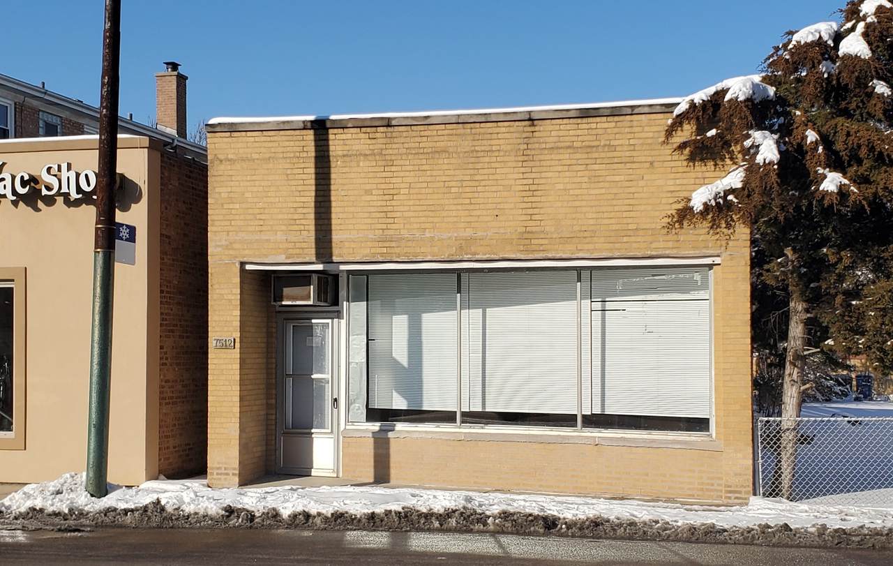 7512 Belmont Avenue - Photo 1