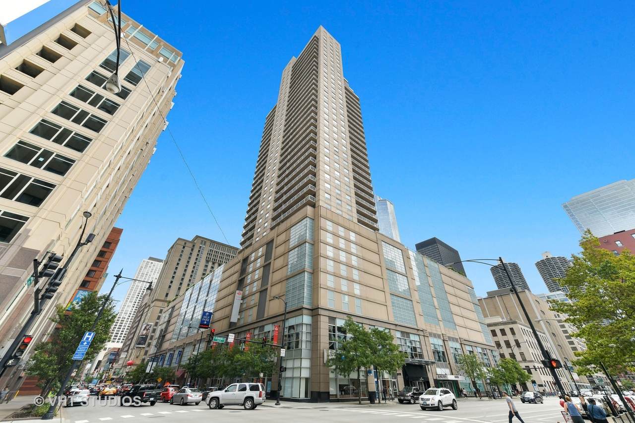 545 Dearborn Street - Photo 1