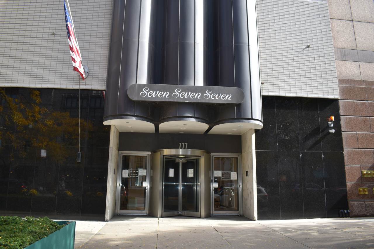 777 Michigan Avenue - Photo 1