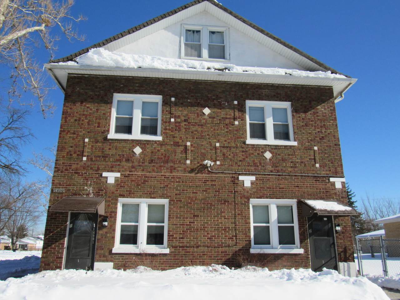 14901 Lincoln Avenue - Photo 1