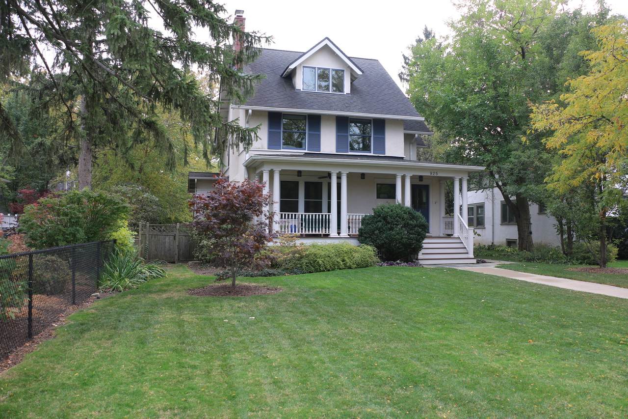 925 Central Avenue - Photo 1
