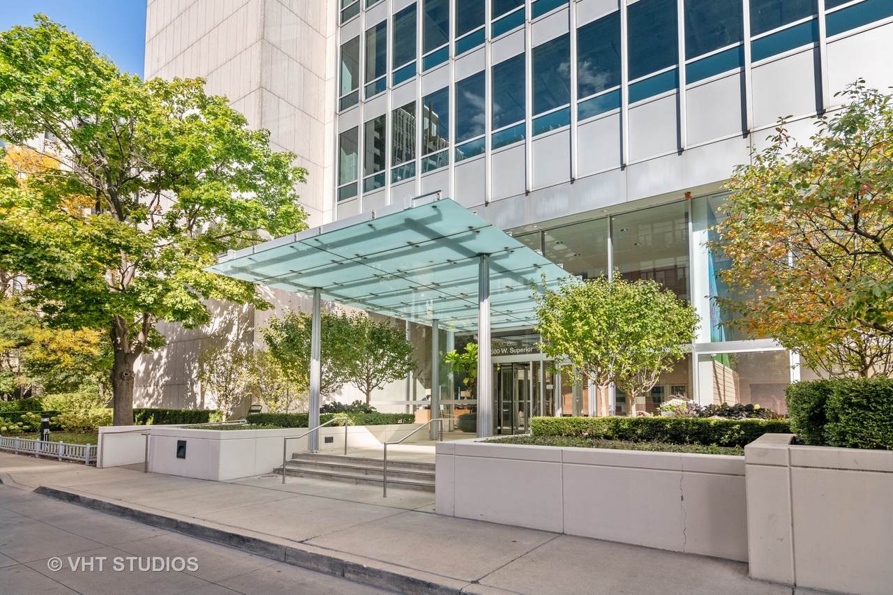 500 Superior Street - Photo 1