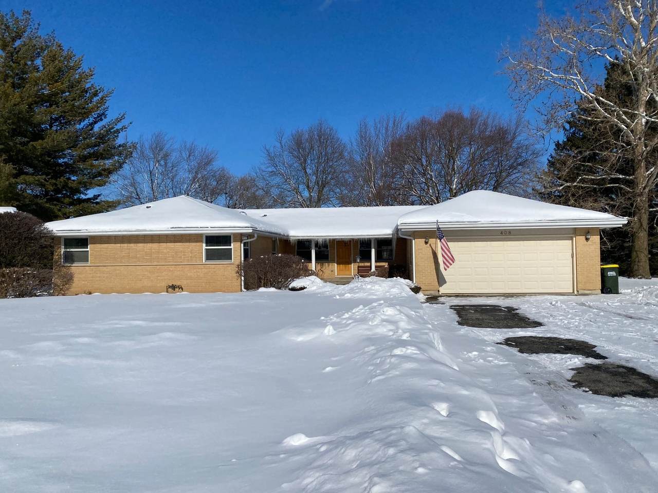408 Nawata Place - Photo 1