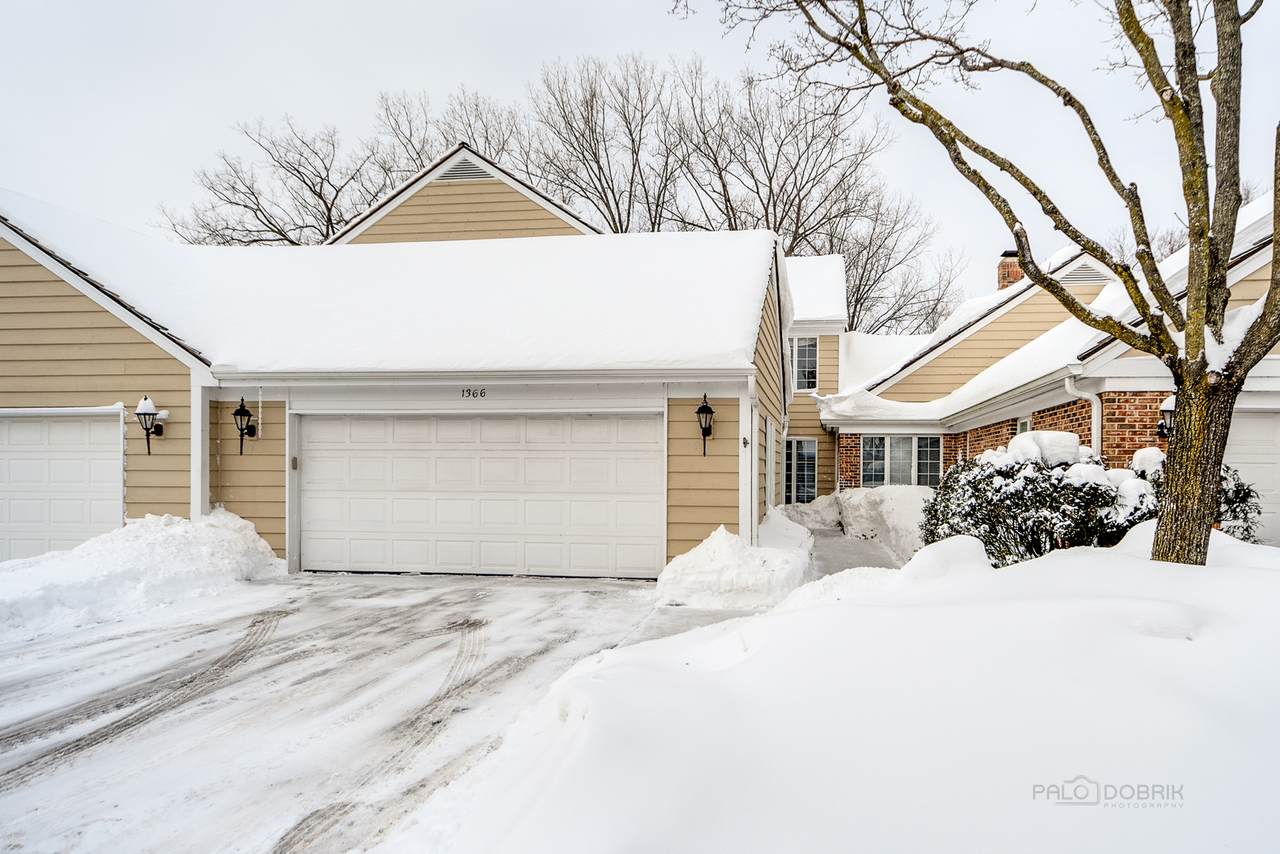 1366 Shire Circle - Photo 1