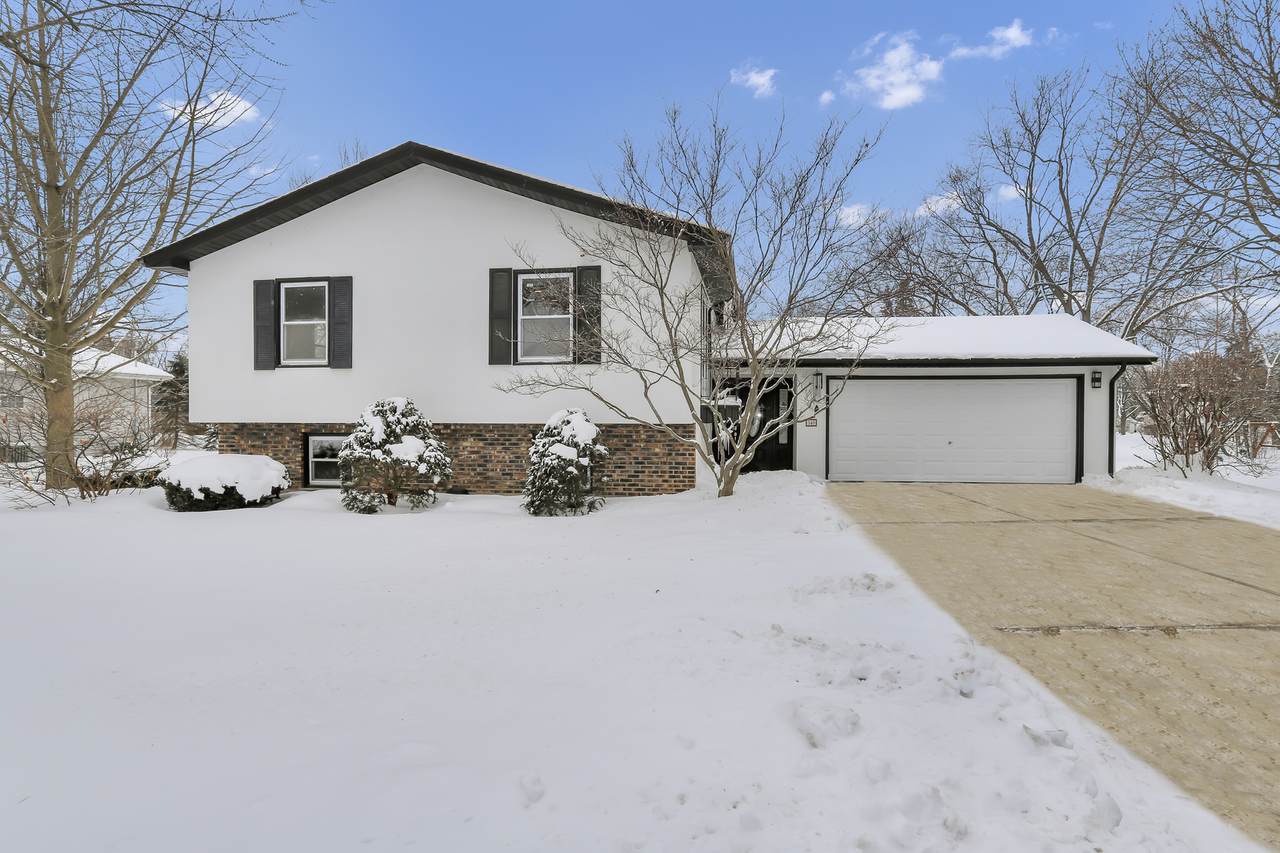 340 Lambert Road - Photo 1