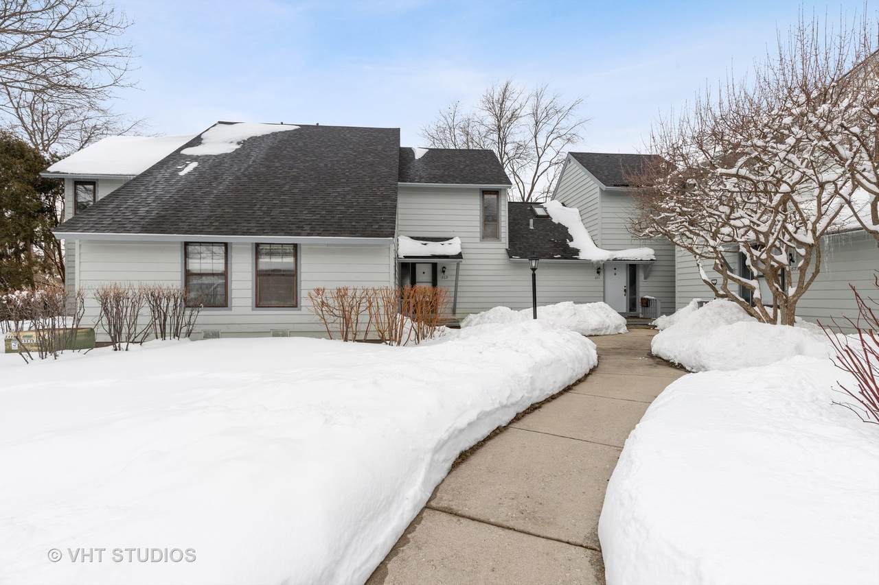 669 Beth Court - Photo 1