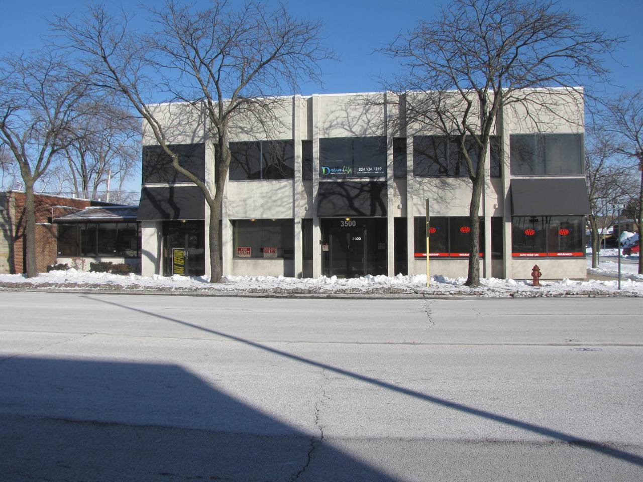 3500-3510 Devon Avenue - Photo 1