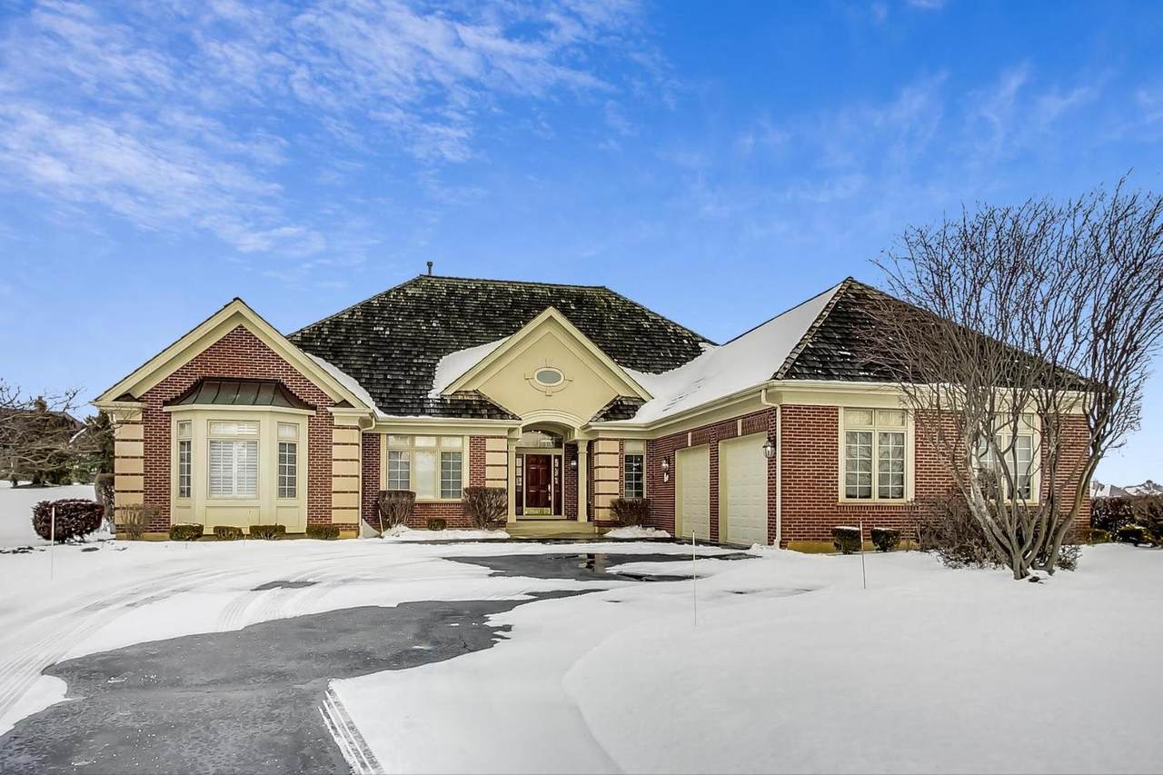 6501 White Pine Way - Photo 1