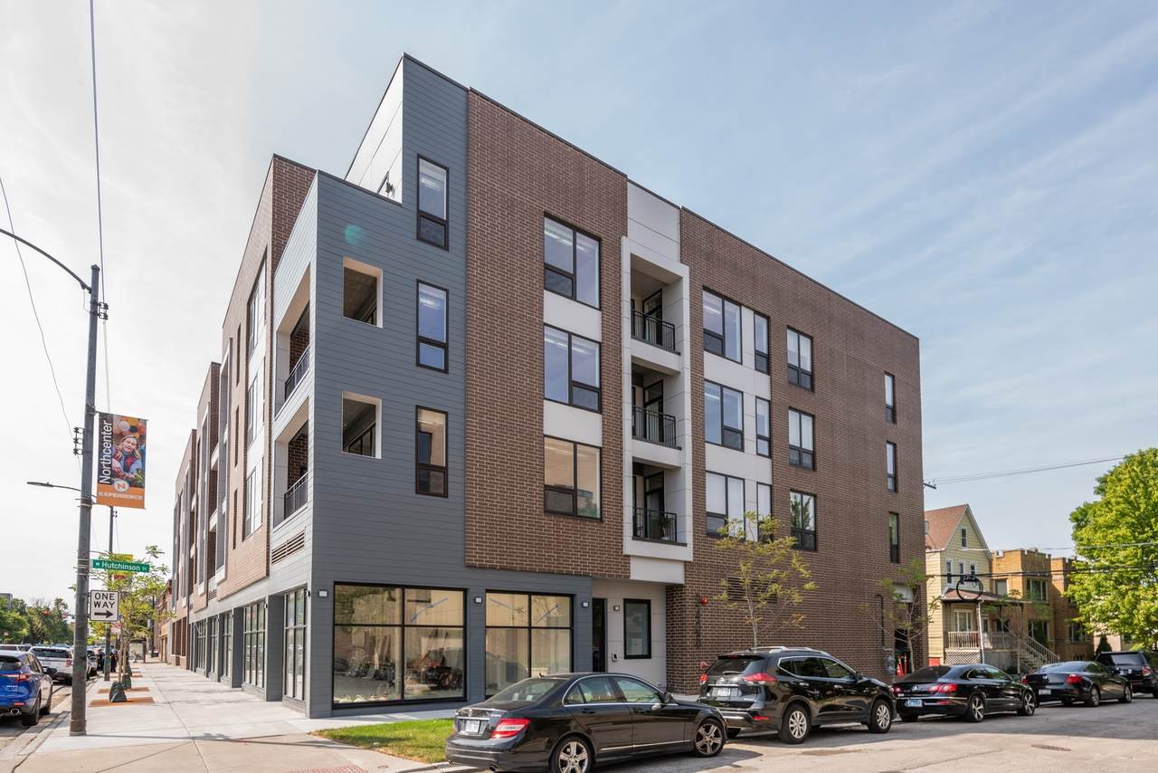 2405 Hutchinson Street - Photo 1
