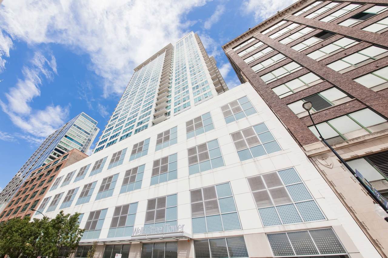 701 Wells Street - Photo 1