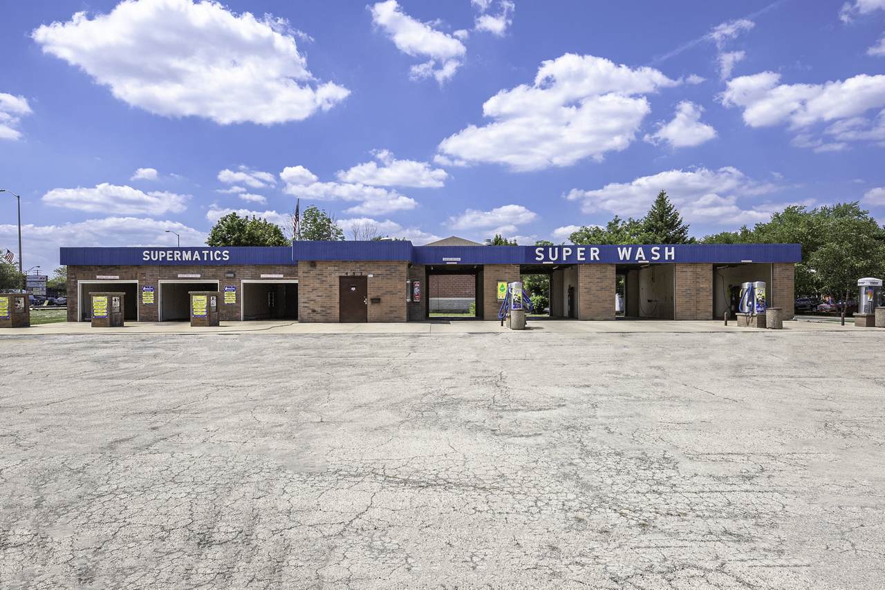 451 Vine Street - Photo 1