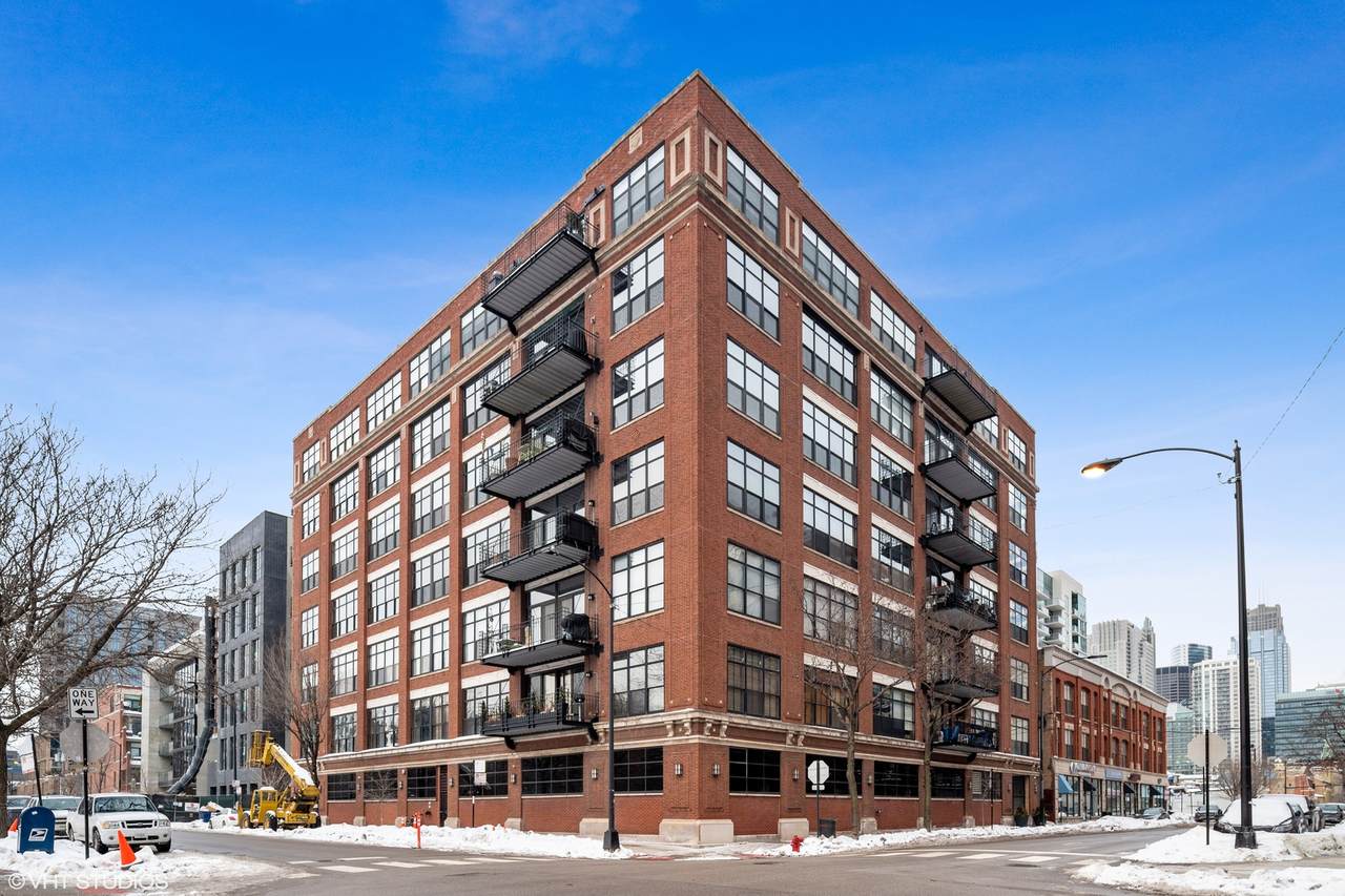 850 Adams Street - Photo 1