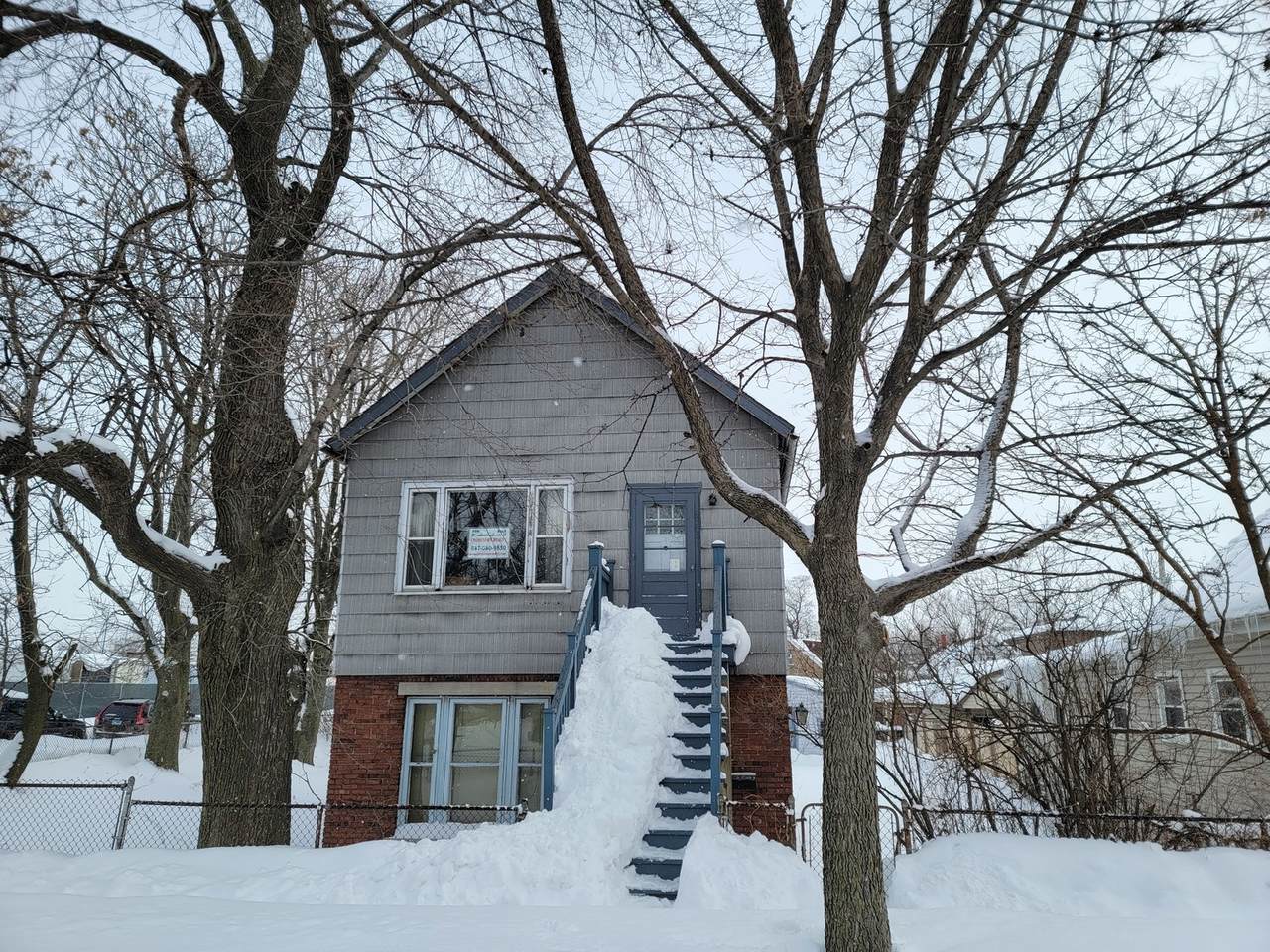 3303 Seeley Avenue - Photo 1