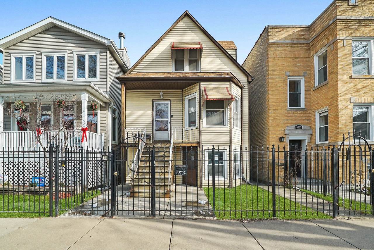 4339 Drake Avenue - Photo 1