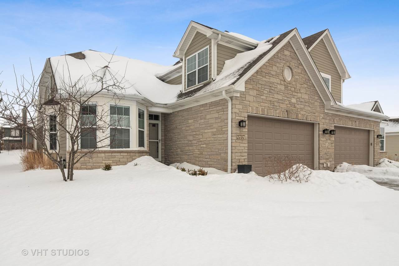 2737 Nicole Circle - Photo 1