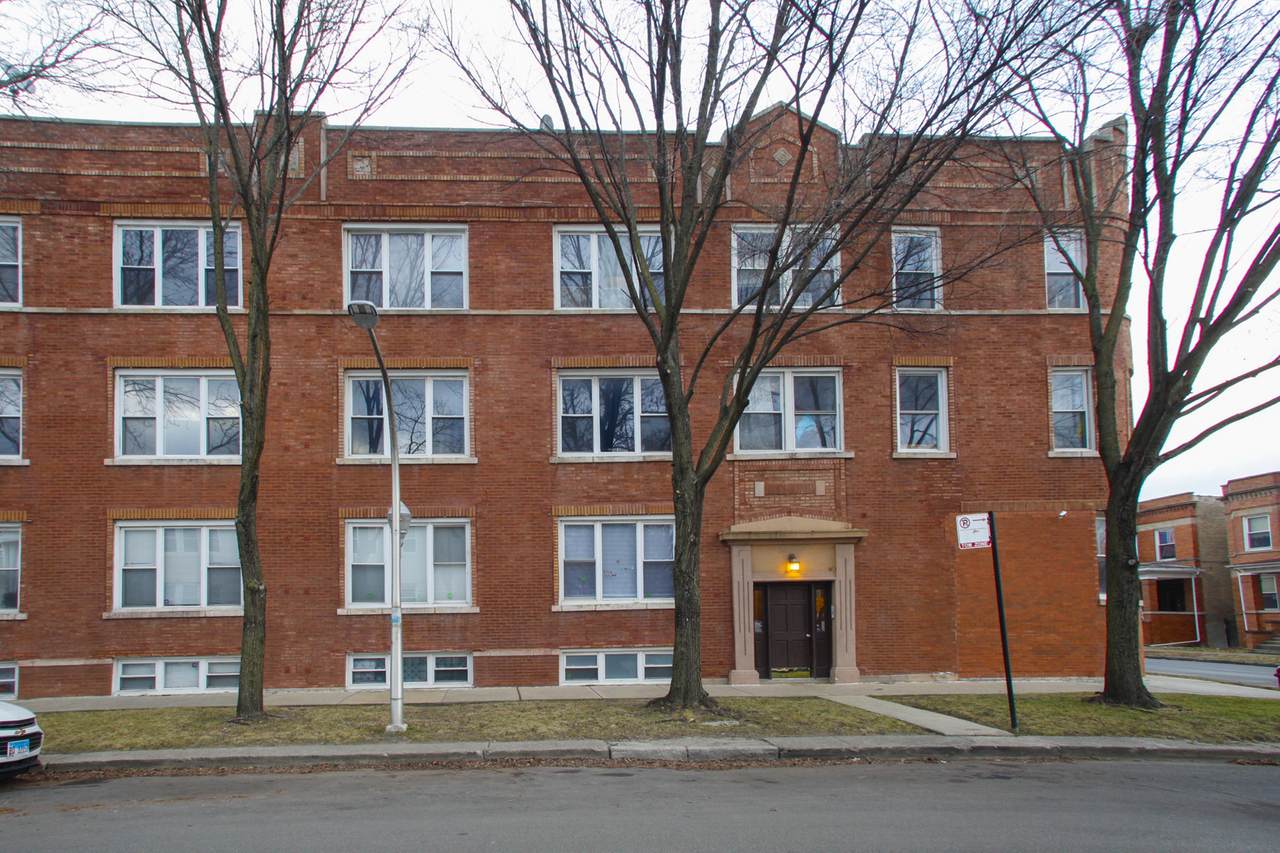 2603 Hamlin Avenue - Photo 1