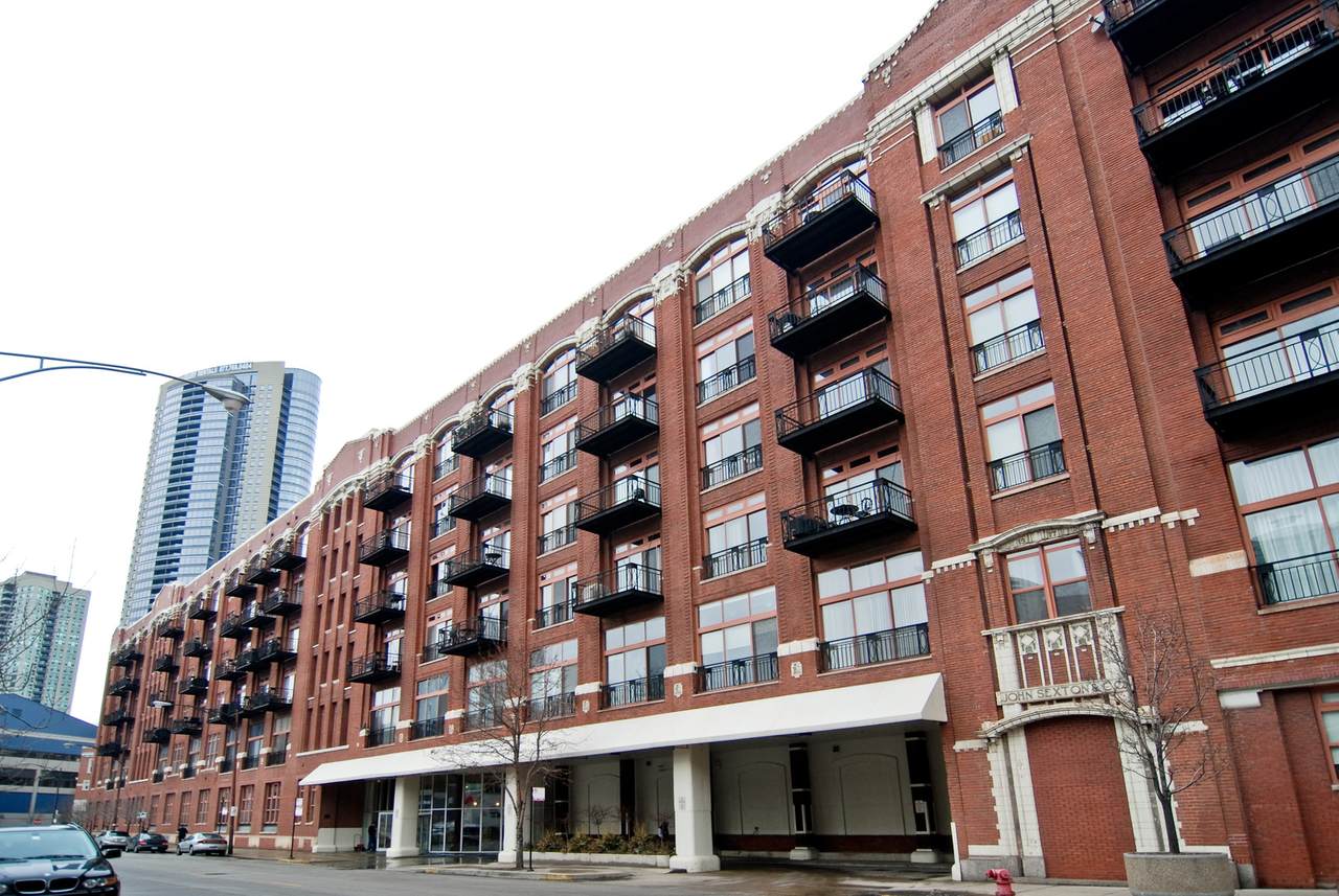 360 Illinois Street - Photo 1