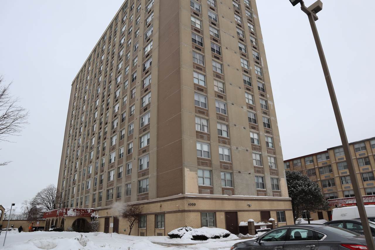 4300 Ford City Drive - Photo 1