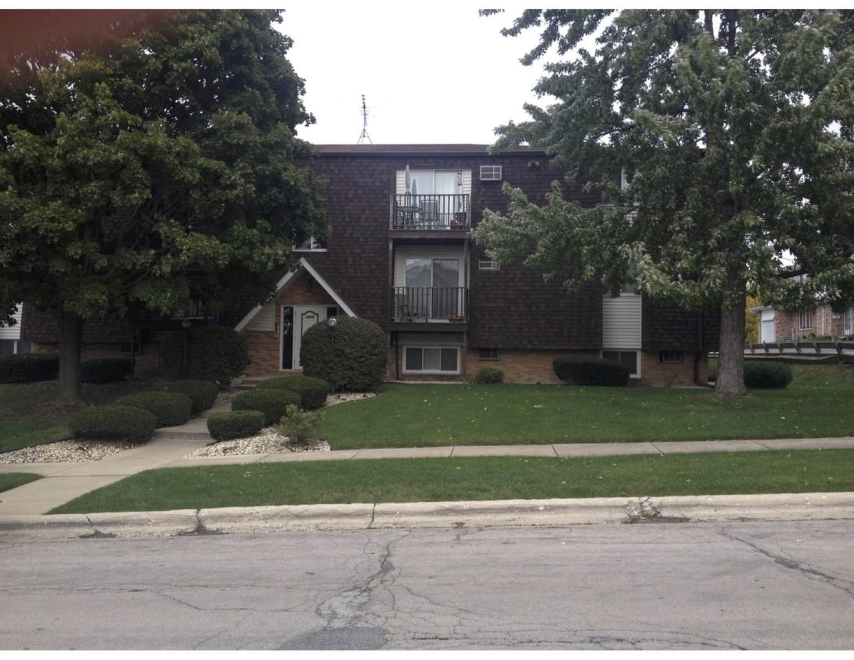 1530 Pioneer Road - Photo 1