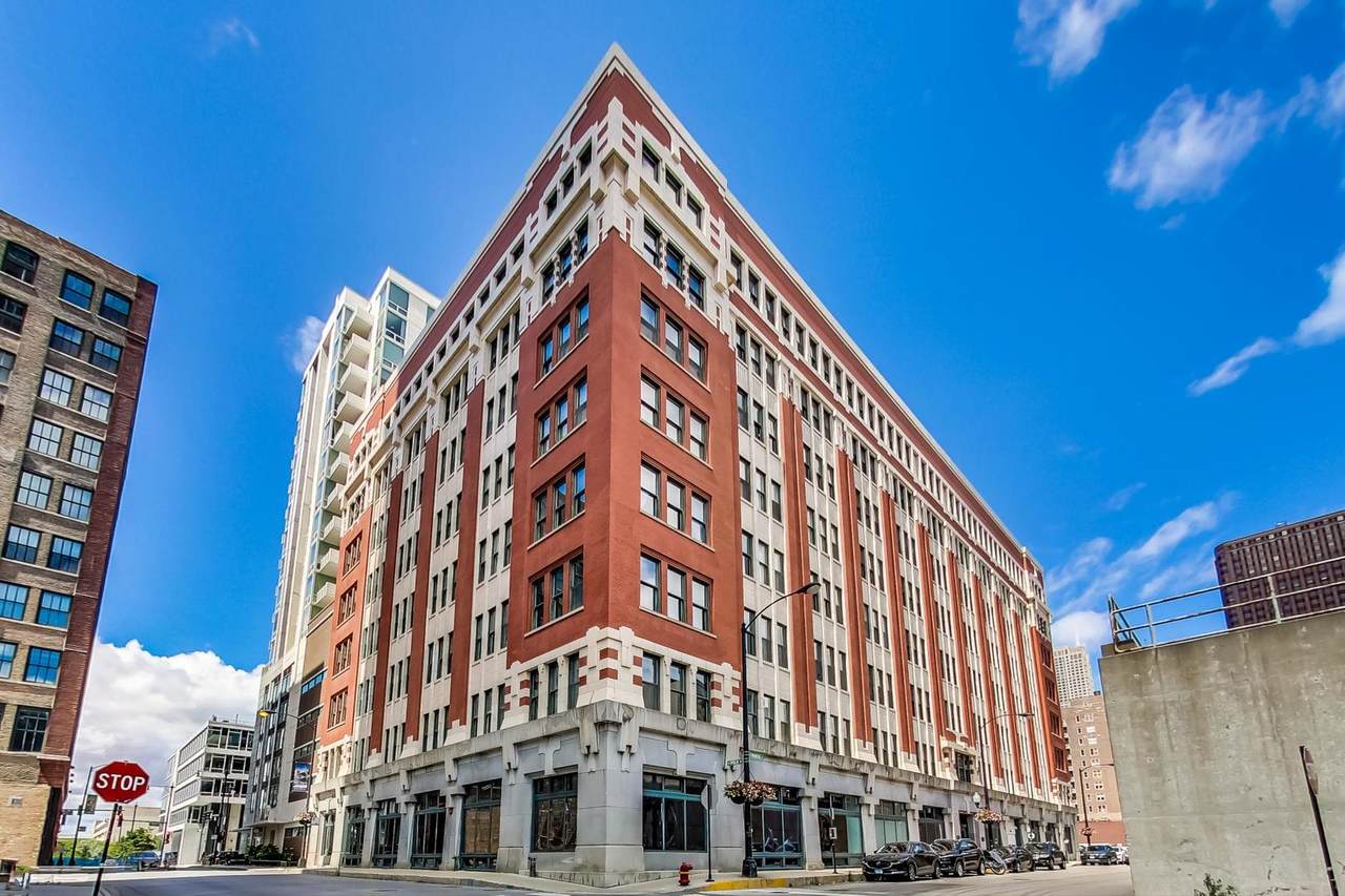 732 Financial Place - Photo 1