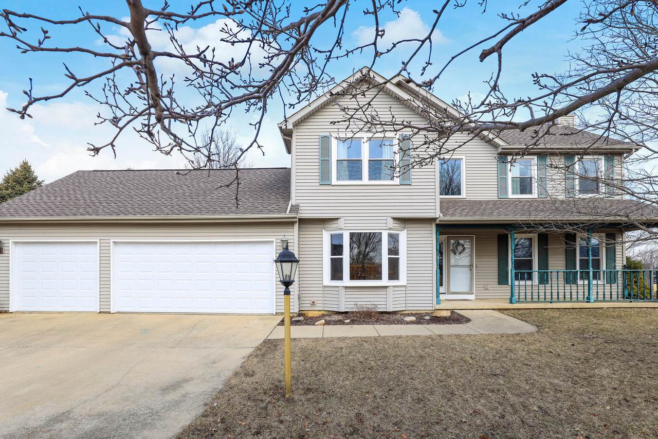 702 Northridge Drive - Photo 1