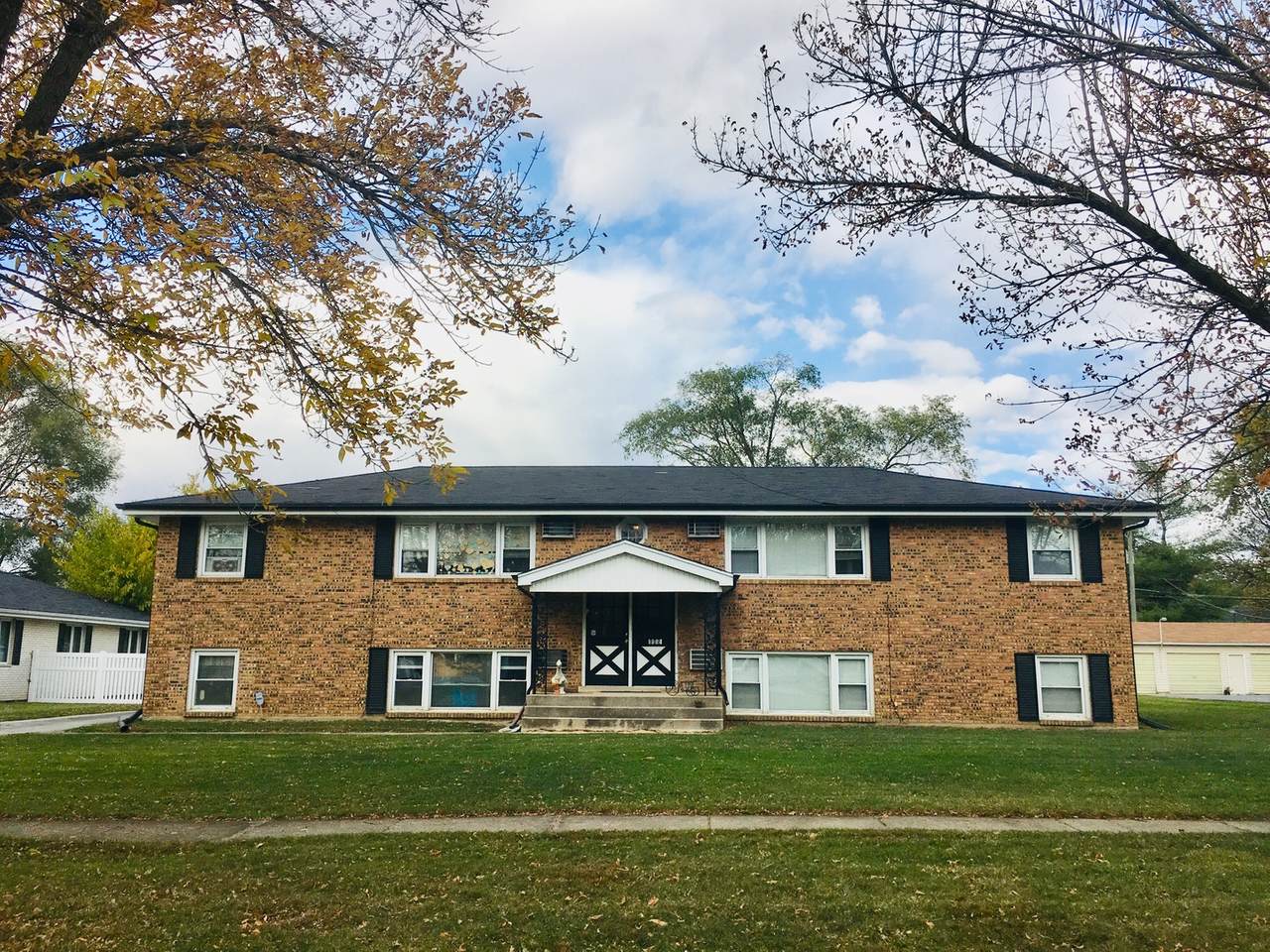 645 Pasadena Avenue - Photo 1