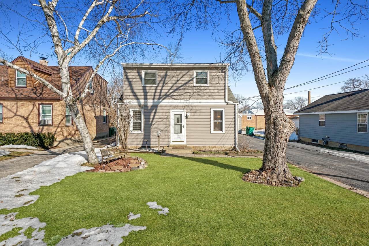 339 Slusser Street - Photo 1