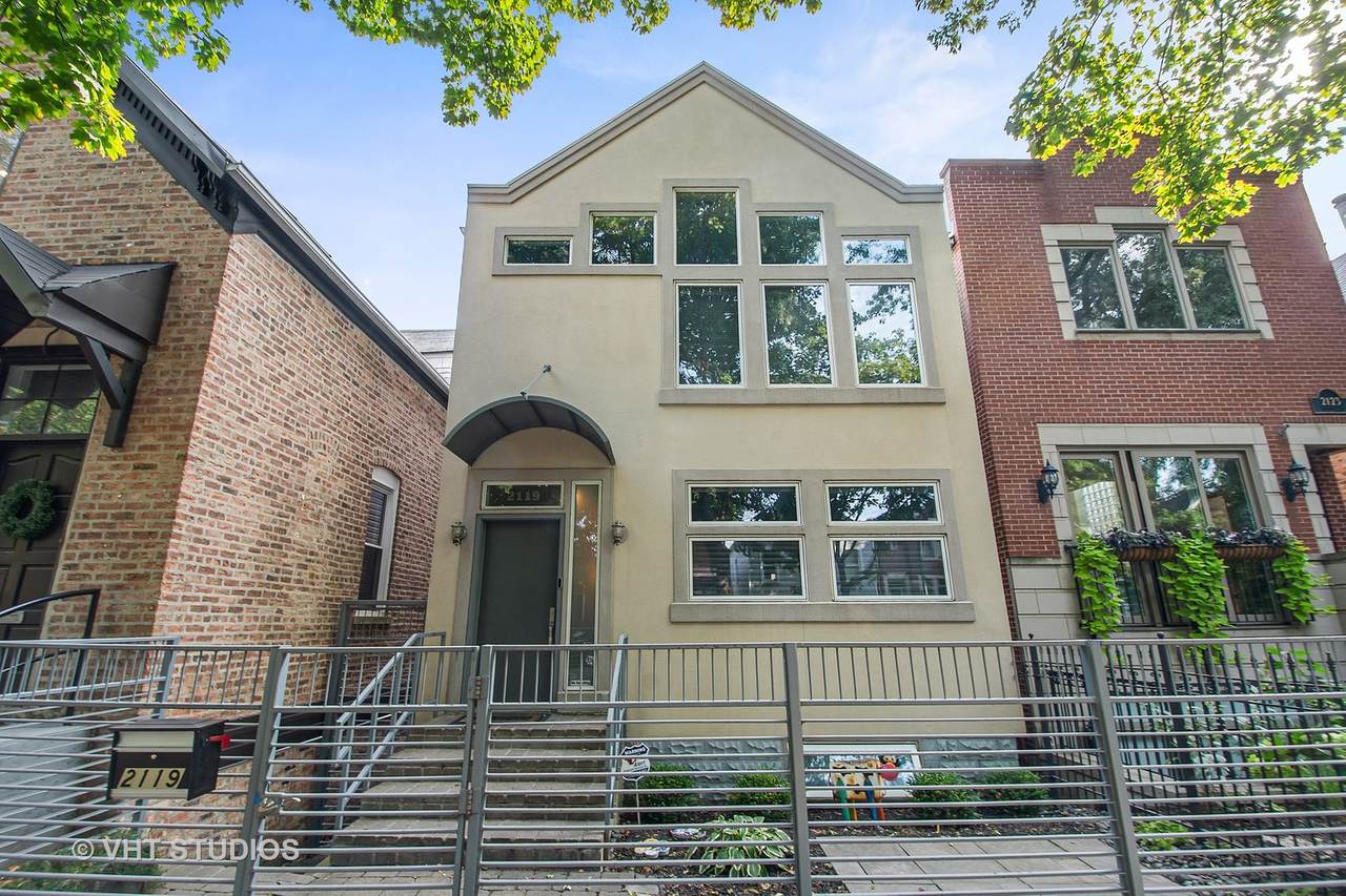 2119 Dickens Avenue - Photo 1