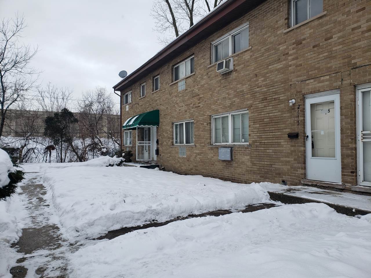 2115 171st Street - Photo 1