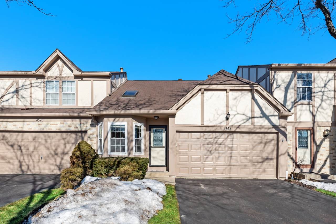 4528 Olmstead Drive - Photo 1