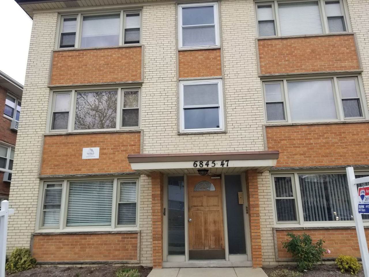 6845 Northwest Highway - Photo 1