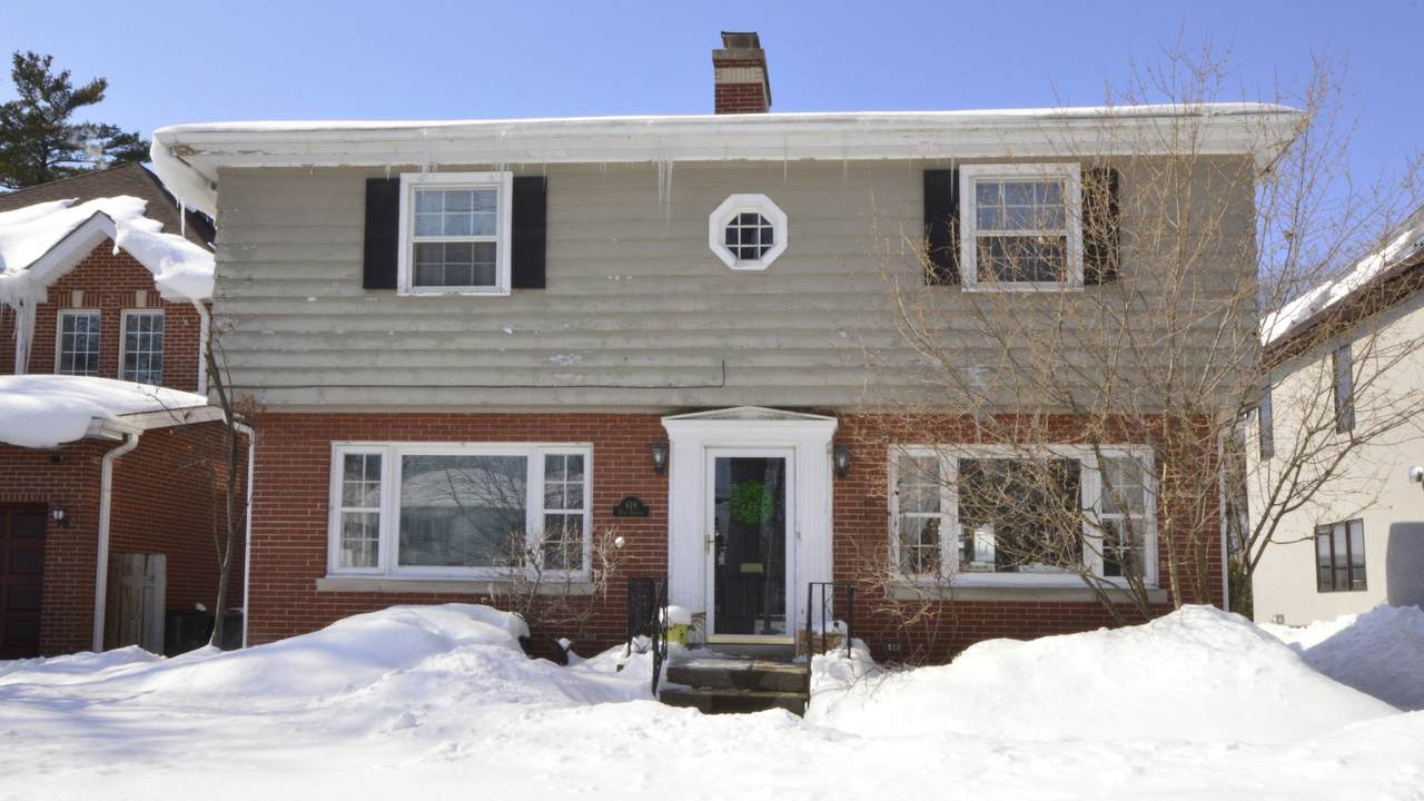 619 East Avenue - Photo 1